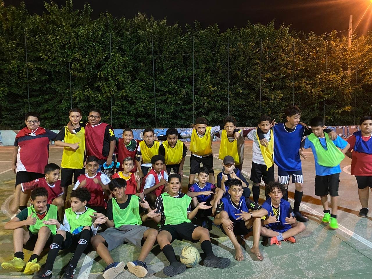 Campeonato de futebol integra os grupos de crianças e adolescentes